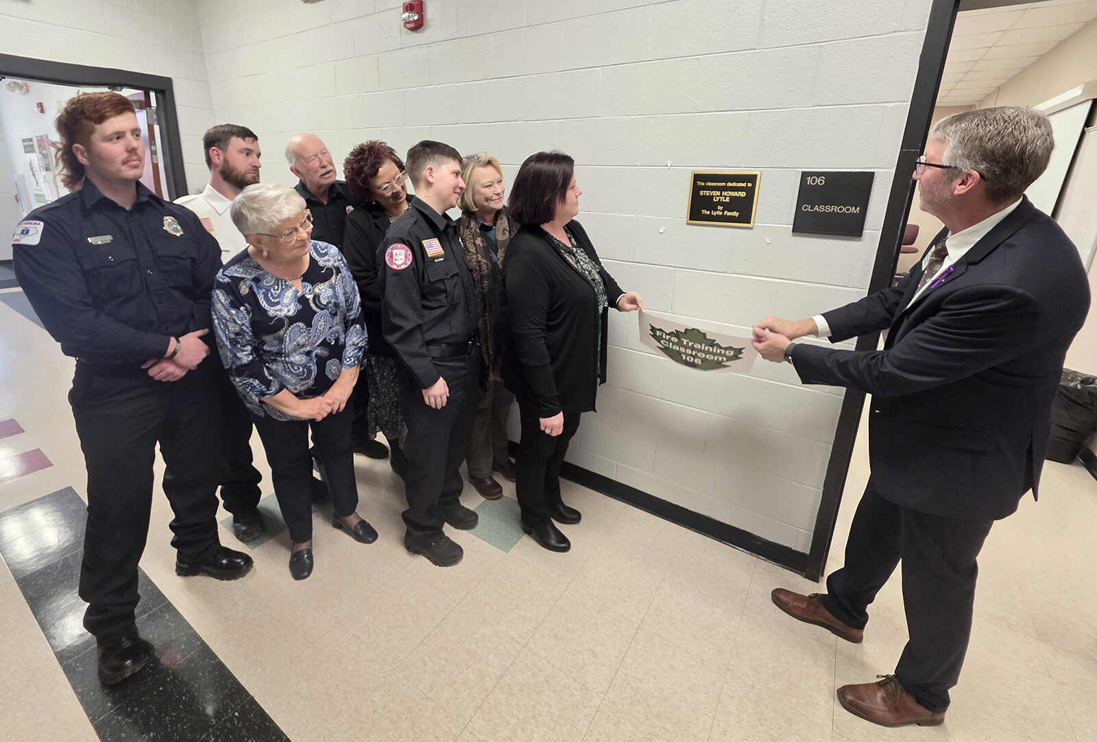 Unveiling of dedication plaque